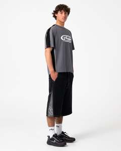 Hit Up Graphic Cropped Tee