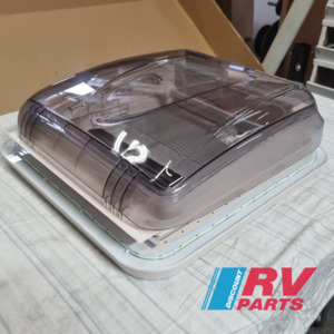 DRV Roof Vent/Skylight – 400 x 400 (crystal) Discount RV Parts