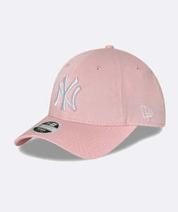 Womens Bags Accessories: New Era NY Yankees Women's 9FORTY Baseball Cap Pink