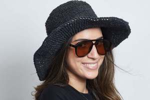 Crochet: Crochet Hat Garden Lady Black