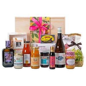 Hampers Gift Ideas: Flavours of Summer