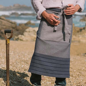 Cooks Tools Utensils: Mungo The Grill Apron ~ Oyster