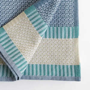 Mungo Bijou Hand Towel ~ Lido