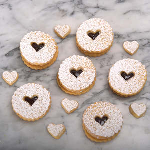 Biscuits Pastries: Sabato Jammy Dodgers