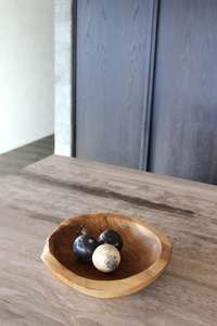 Teak Centrepiece No. 1