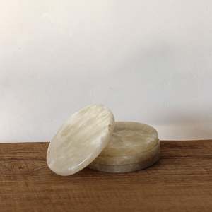 Kitchen: Onyx Coasters