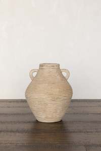 Ribbed Artisan Pot
