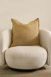 Como Cushion in Clay
