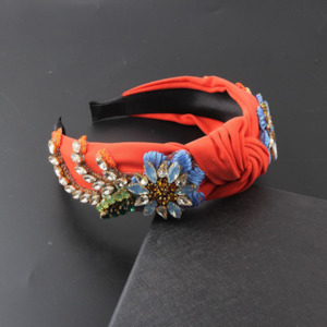 Wedding Accessories: Bejewelled Knot Headband