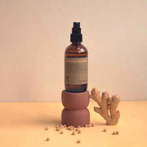 Fine Hair: Oway Volumising Root Spray