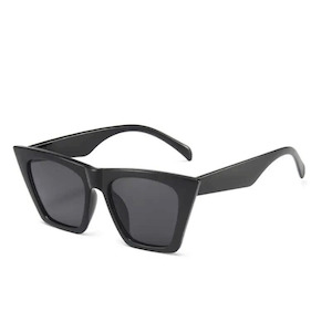 Gildie Lifestyle: Square Cat-Eye Sunglasses