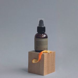 Shine Gloss: Oway Silk'n Glow Serum