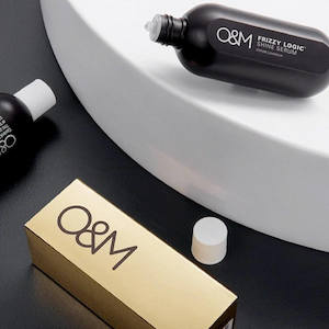 Shine Gloss: O&M Frizzy Logic