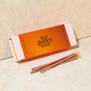 The Golden Altar Natural Incense - Amber