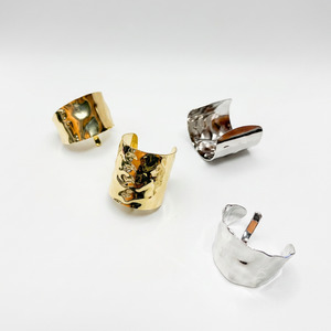 All Of Sable Excluding Bundles: Gildie Ponytail Cuff