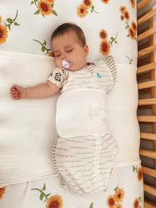 Safe T Sleep Sleepwrap Baby Wrap: Mini size | Fits Bassinet, small bedside/side bed Co-sleeper bassinets and other smaller beds
