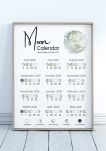 Moon Calendar – Green