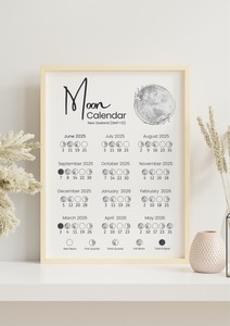 Products: Moon Calendar – Grey