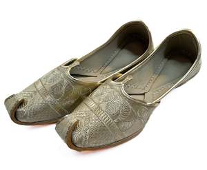 Pure Leather based very soft cushioned Men’s Punjabi Jutti