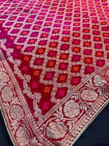 Dupatta: Hot Pink color Banarsi zari work Dupatta on chiffon georgette based Fabric