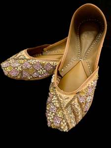 Women Punjabi Jutti: Pure leather very soft double cushioned based hand work Beautiful Punjabi Jutti