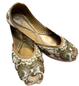 Women Punjabi Jutti: Pure leather very soft double cushioned based hand work Beautiful Punjabi Jutti