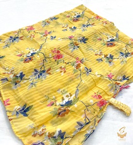 Hijaab: Printed georgette based hijab