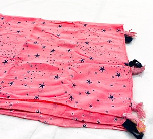 Hijaab: Printed georgette based hijab