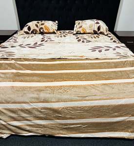 Beautiful Floral Print Very Soft & Warm Fleno Bed Sheet With 2 Pillow Covers And&hellip;