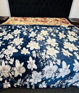 Beautiful two sided Design 220 X 230 Cm Heavy Weight Quilt With Microfibre Filli&hellip;