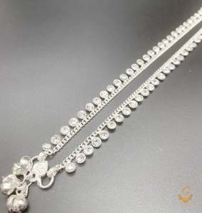 Kids Anklets: Kids beautiful anklets 20cm (Not original silver)