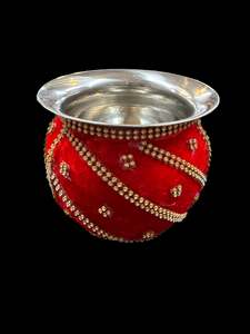 Red color beautiful Decorated Shagun Gadvi/Lota