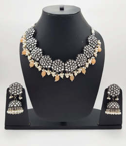 Oxidised Jwellery: latest Oxidised look Necklace With Kundan Stones