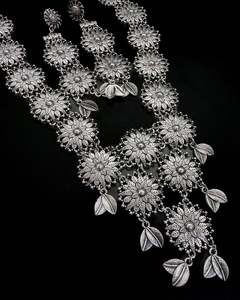 Oxidised Necklace: Beautiful work oxidised necklace with earrings