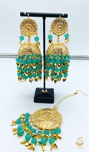 Punjabi Earrings: Punjabi Teal Color Jadau Earrings with Tikka Set light Weight