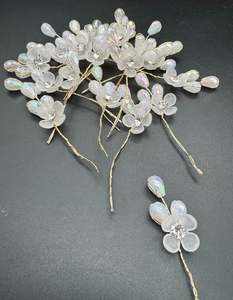 Hair Pins Floral Hair Pins: Pack of Beautiful pearls flower hair jura Pin (20 in each pack) Price per pack