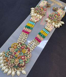 Crystal pearls with fine golden Jerkan stone With Pearls Beaded Necklace Set Wit&hellip;