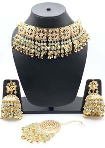 Pastel mint Pearls Jadau Pipal Patti Punjabi Set With Jhumka & Tikka