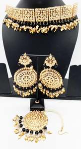 Punjabi Necklace: black pearls jadau pipal patti punjabi set with earring & Tikka