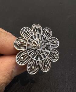 Rings: Beautiful oxidised ring (adjustable)