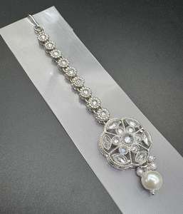 Maang Tikka And Matha Patti: Original Polki stone beautiful tikka