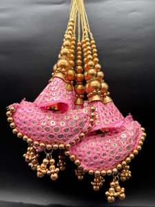 Latkans: Beautiful cushioned design medium size lehnga latkans tessels (pair)