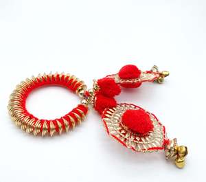 Red colour Wedding gaana with latkan
