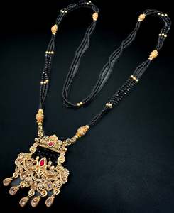 Polki Stone & Jerkan Gold Plated (Artificial) Mangalsutra With Artificial Black &hellip;