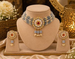 Jewellery: Kundan with pearls & meenkari work beautiful choker set (slight variation in color and design is possible)