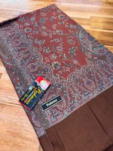 Woolen Shawls Scarfs: Women's Plain Pure woollen pashmina Shawl