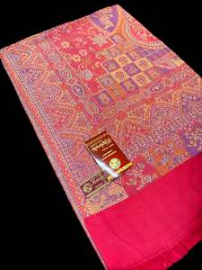 Woolen Shawls Scarfs: Women's Plain Pure woollen Kashmiri Shawl