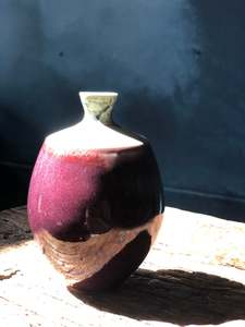 Vase: Kinyo - Rouge flabe' vase / Copper Red Vase