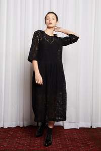STORY LINE DRESS - BLACK EMBROIDERY LACE