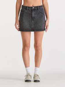 RELAXED MINI SKIRT SMOKED BLACK